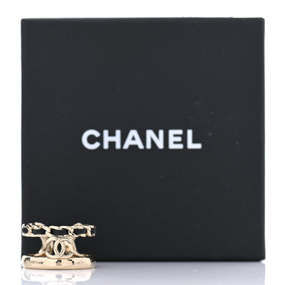 Chanel Metal Lambskin CC Ring 52 Gold Black 5 of 5