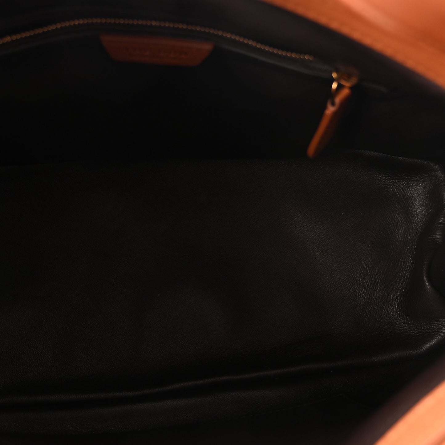 Saddle Calfskin Camdem Shoulder Bag Cuir