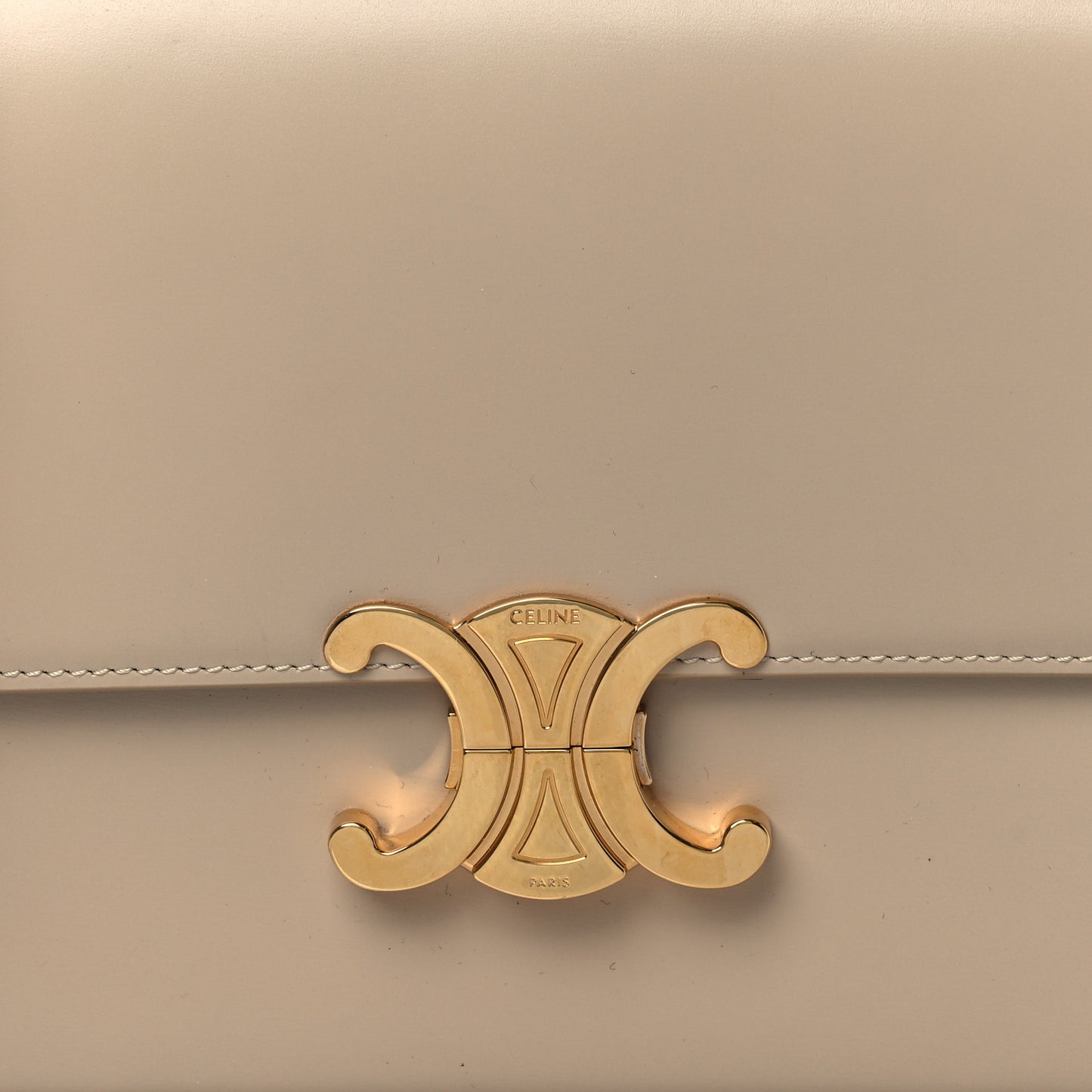 Shiny Calfskin Medium Triomphe Nude