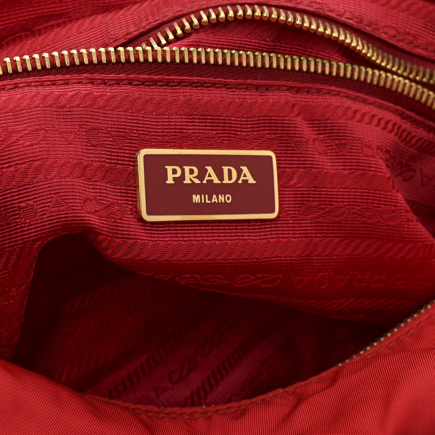 Tessuto Nylon Saffiano Messenger Bag Red
