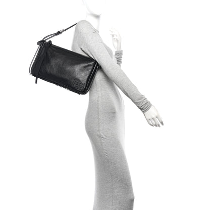 Fendi Vitello Medium Simply Fendi Shoulder Bag Black 2 of 10