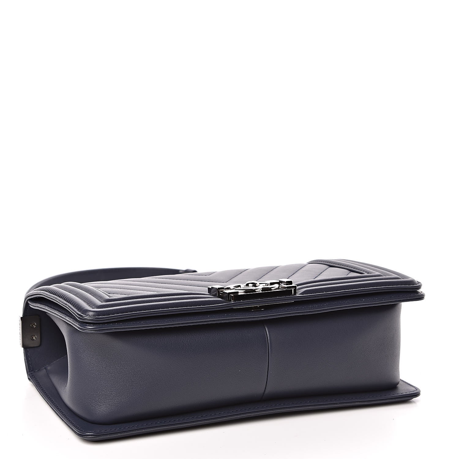 Chanel Calfskin Chevron Medium Boy Flap Navy 4 of 10