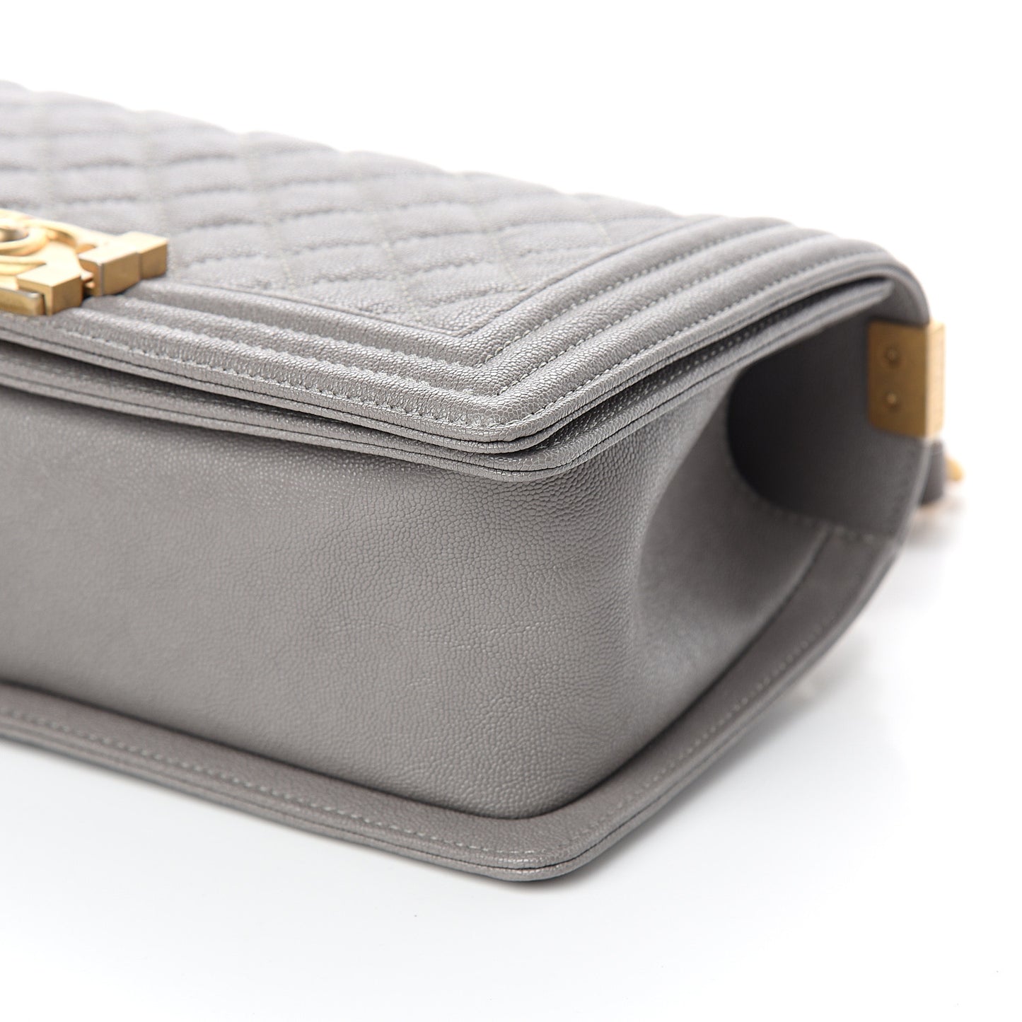 Caviar Quilted Medium Boy Flap Grey