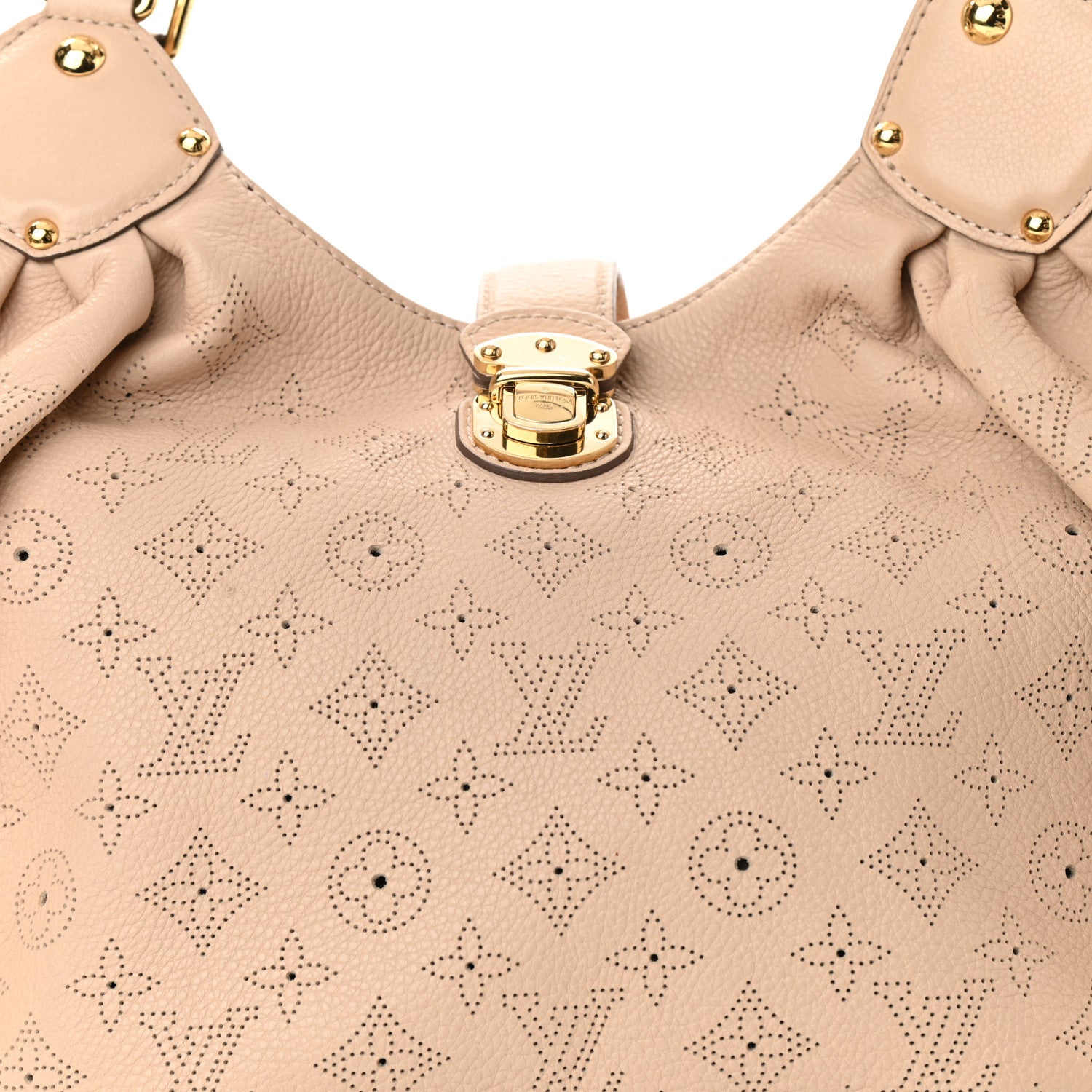 Louis Vuitton Mahina L Coquille 7 of 15