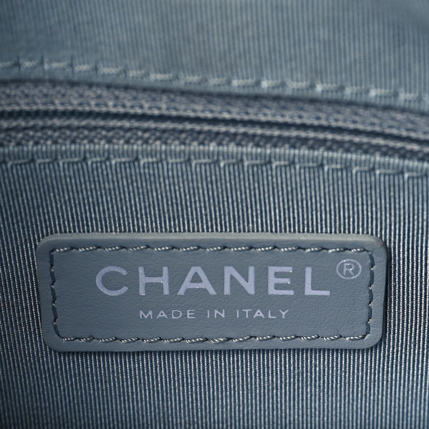 Chanel Metallic Crumpled Calfskin Chain 20s Signe Waist Bag Silver 6 of 10