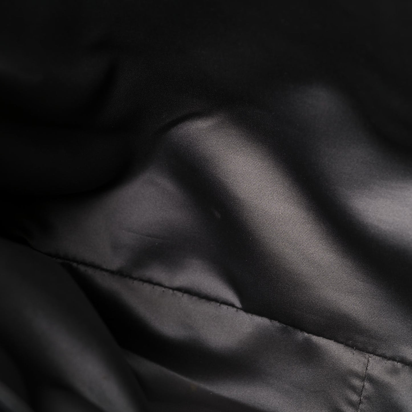 Glazed Calfskin Twisted Maxi Flap Black