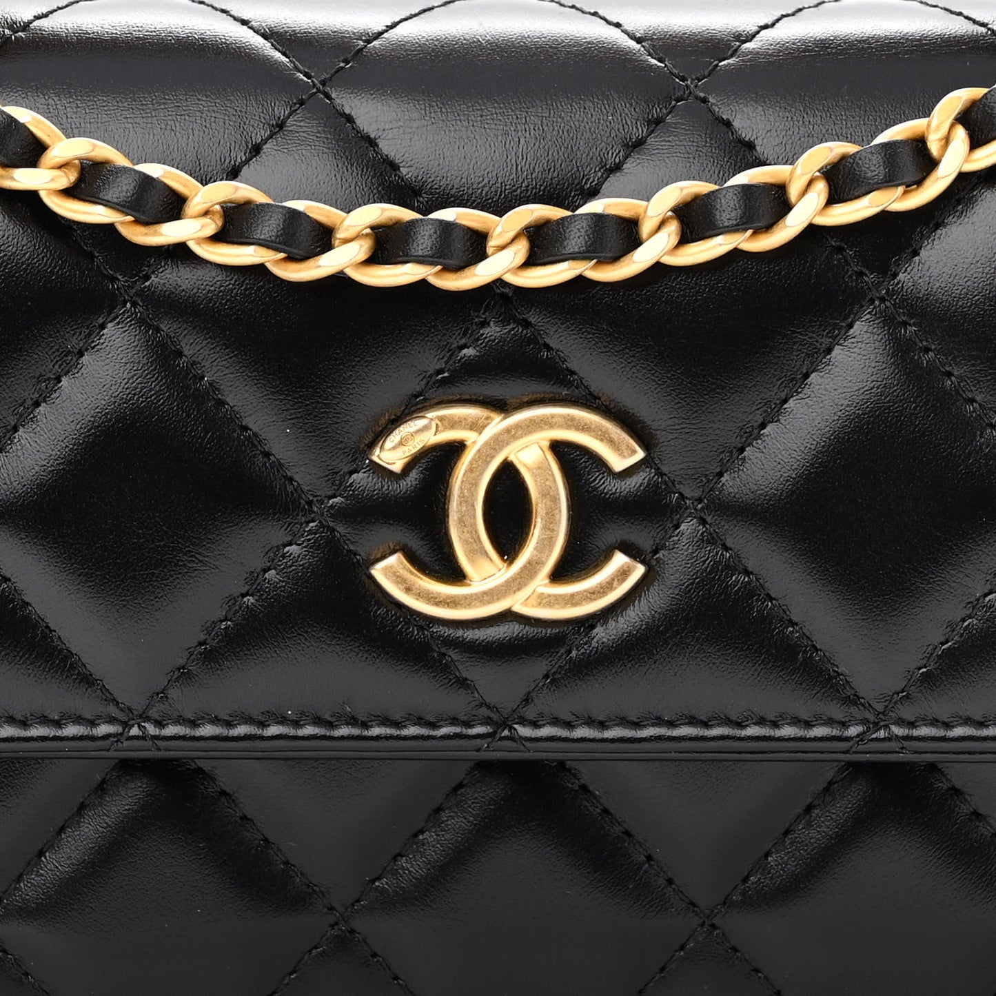 Shiny Calfskin Quilted Top Handle Flap Phone Holder With Chain Black