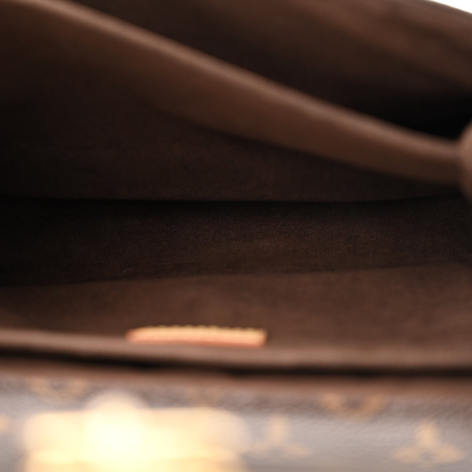 Louis Vuitton Monogram Pochette Metis 5 of 18