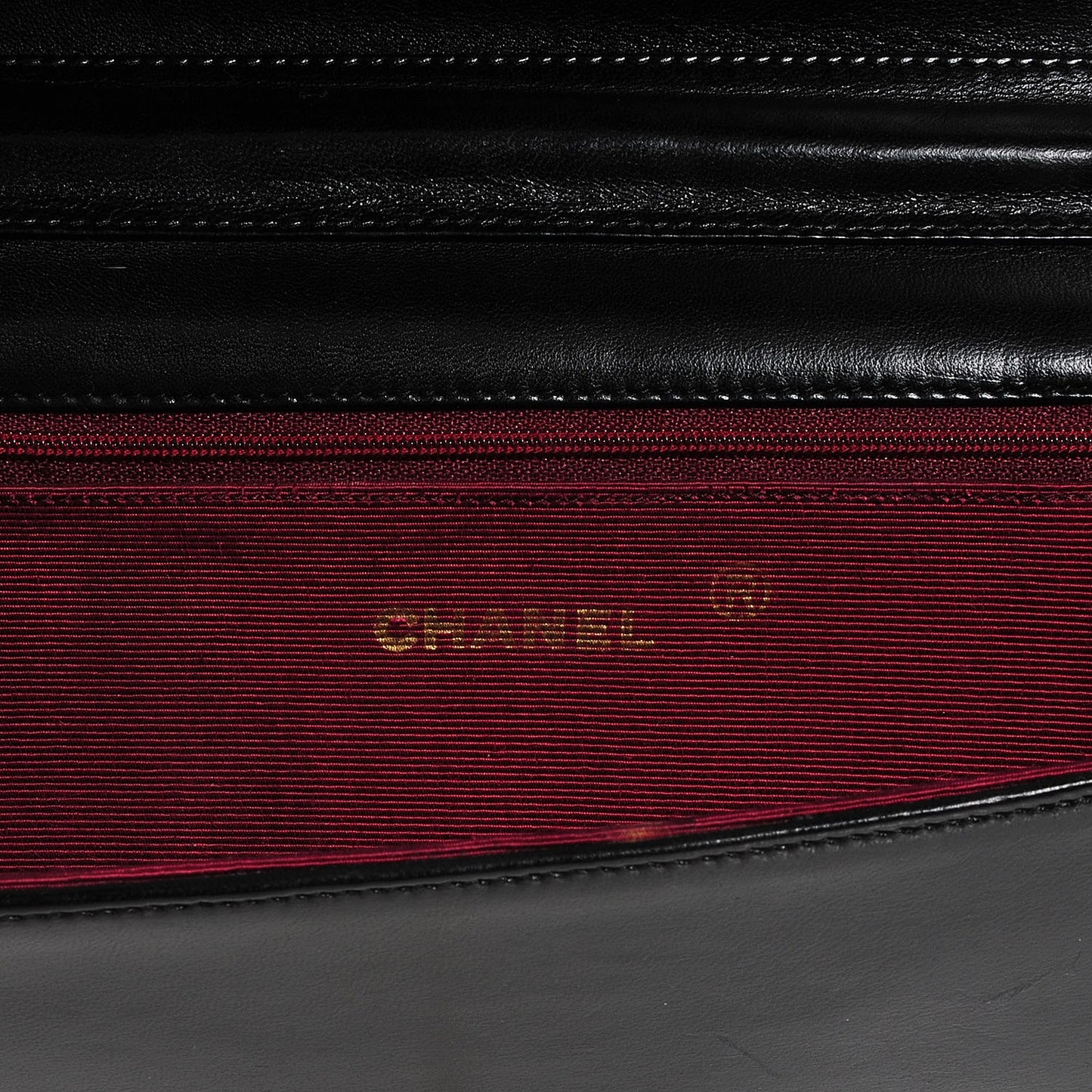 Lambskin Ribbon Stitched Flap Black