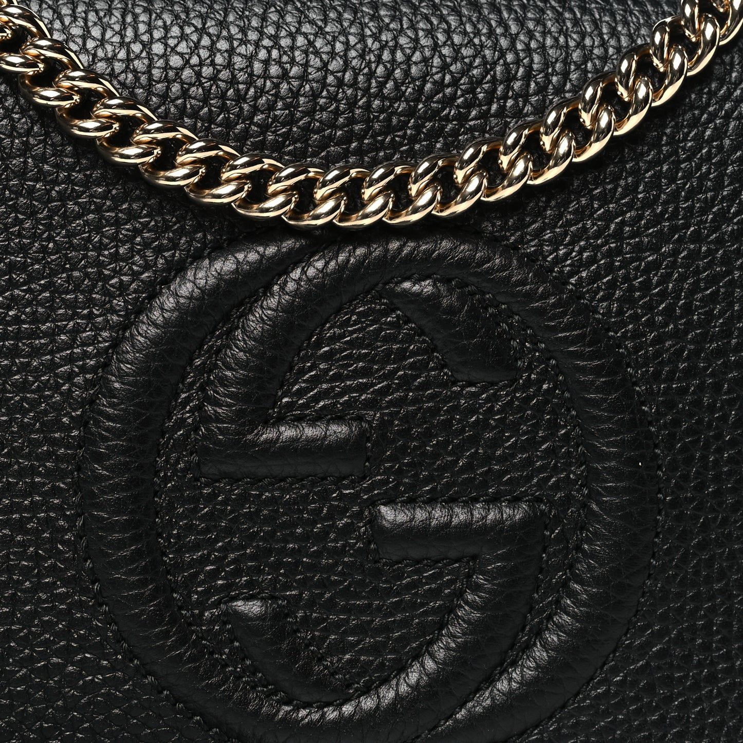 Pebbled Calfskin Medium Soho Flap Crossbody Black