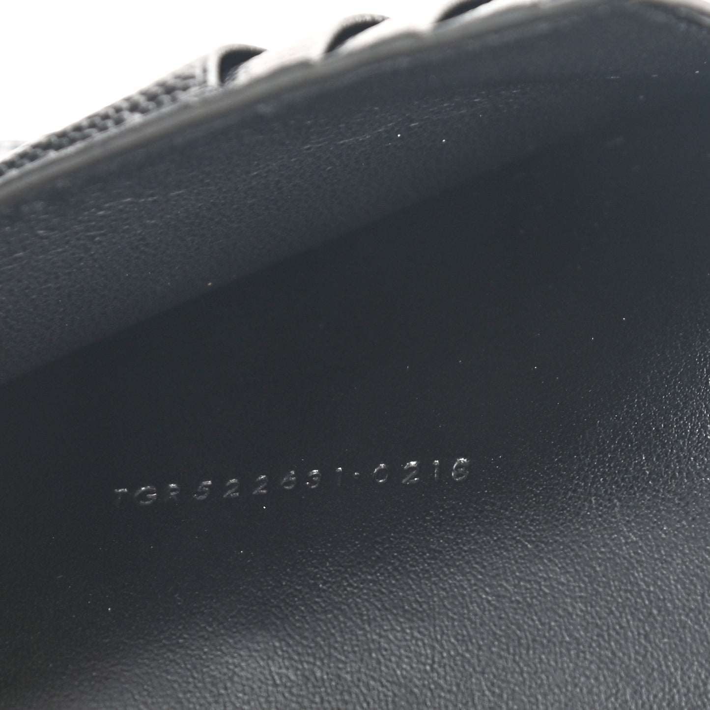 Grain De Poudre Matelasse Chevron Small Monogram Passport Case Black