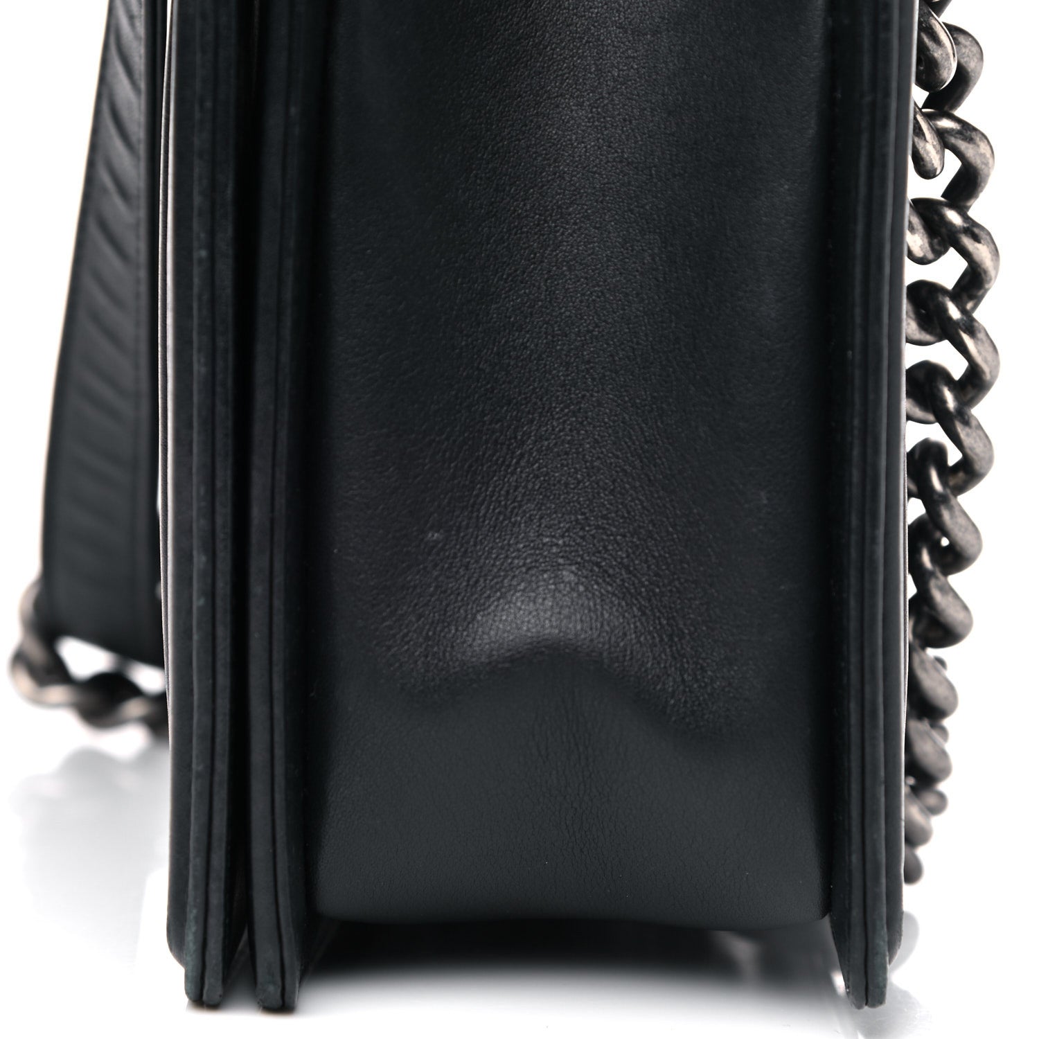Chanel Calfskin Quilted New Medium Boy Flap Black 17 of 19