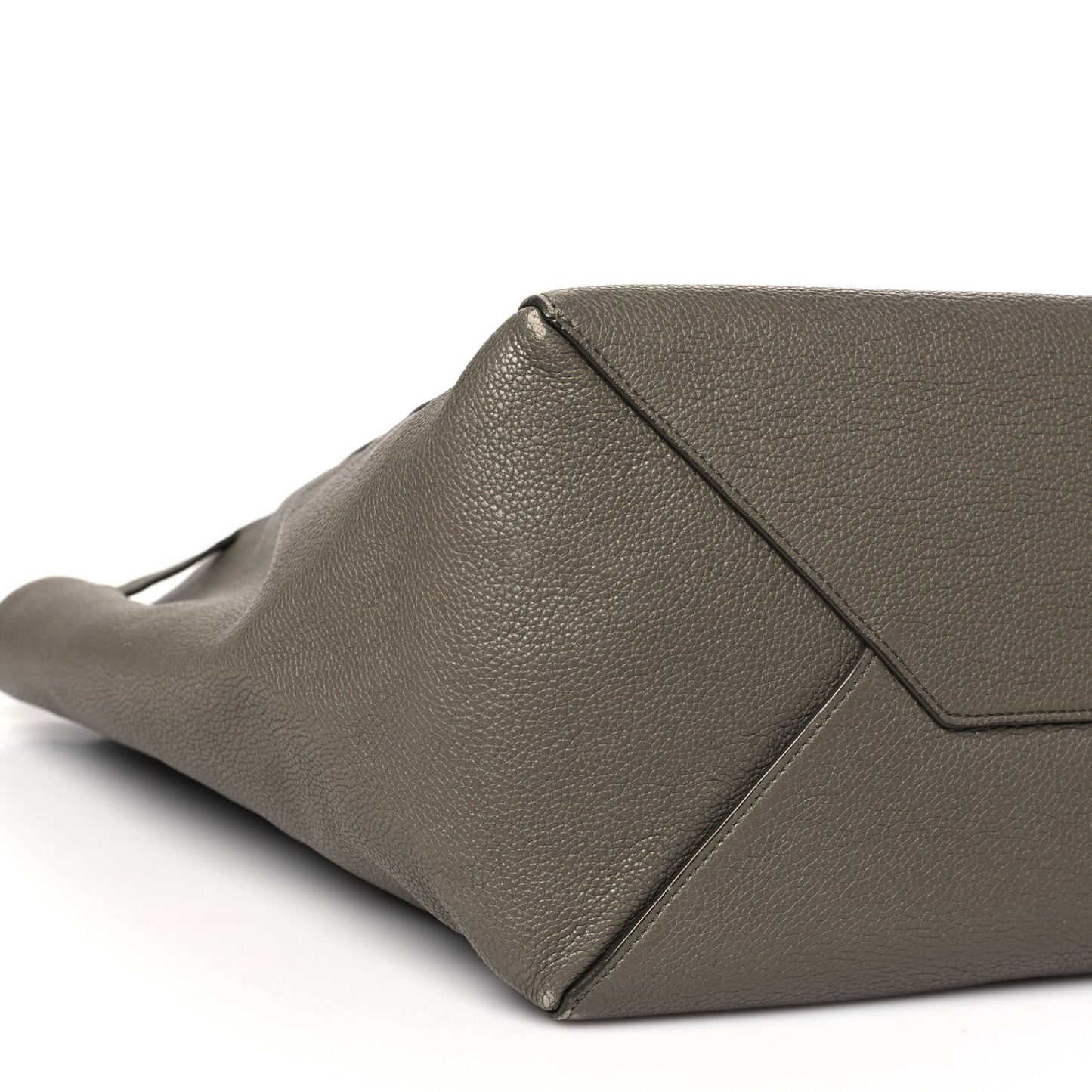 Soft Grained Calfskin Small Belt Cabas Phantom Taupe