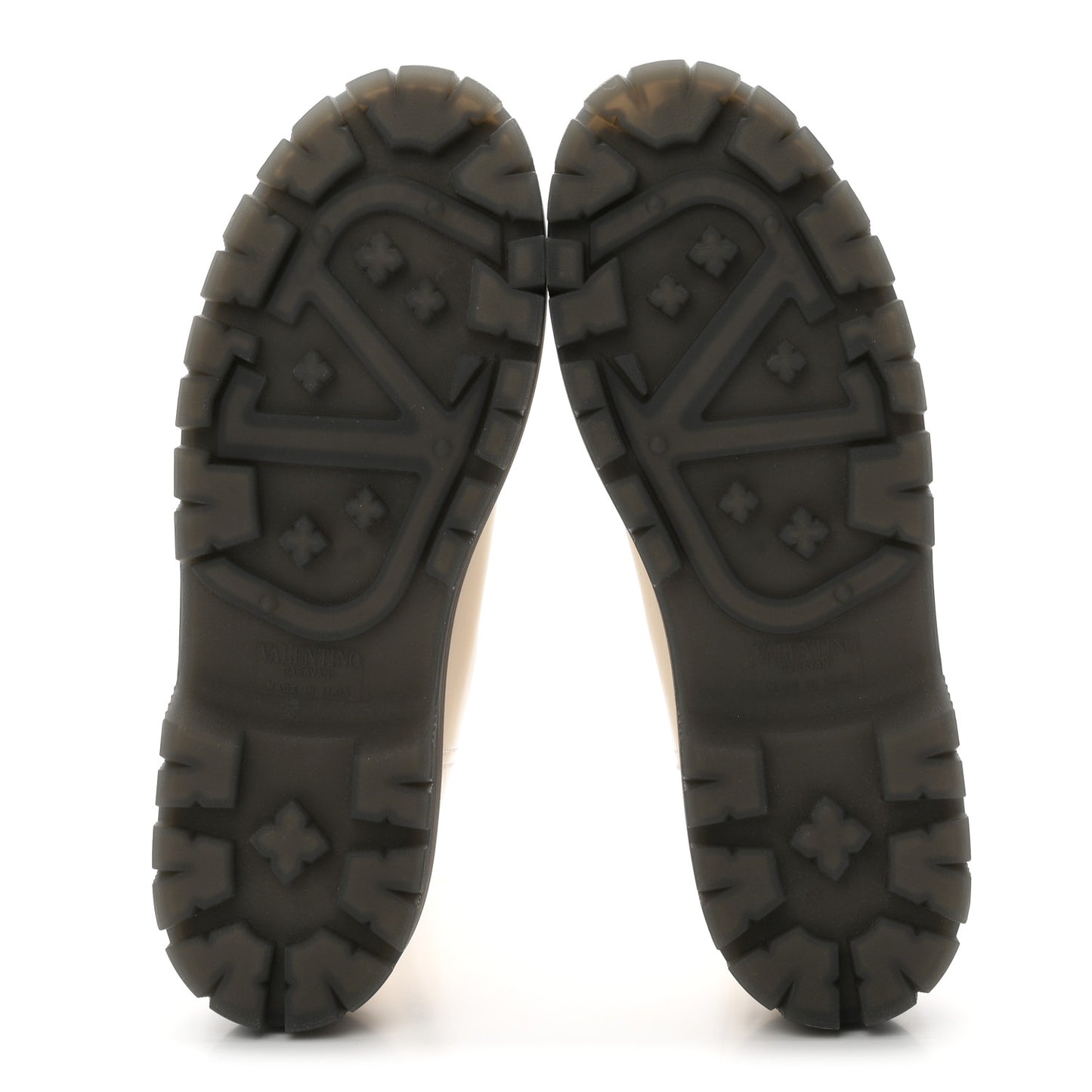 Calfskin One Stud Beatle 45mm Boots 41 Light Ivory