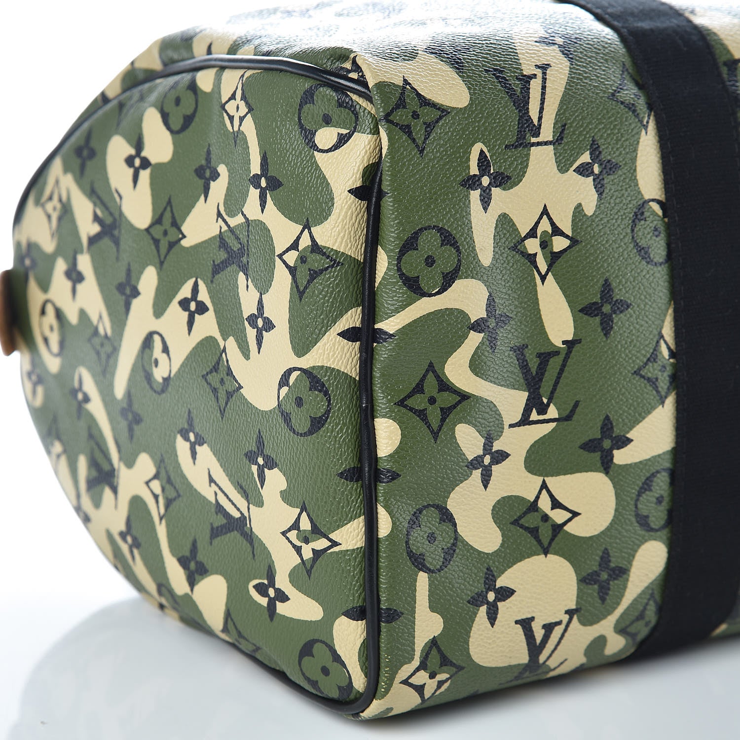 Louis Vuitton Monogramouflage Speedy 35 13 of 15