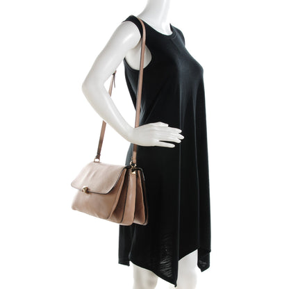 Valentino Garavani Pebbled Calfskin Rockstud Accordion Shoulder Flap Beige 3 of 10