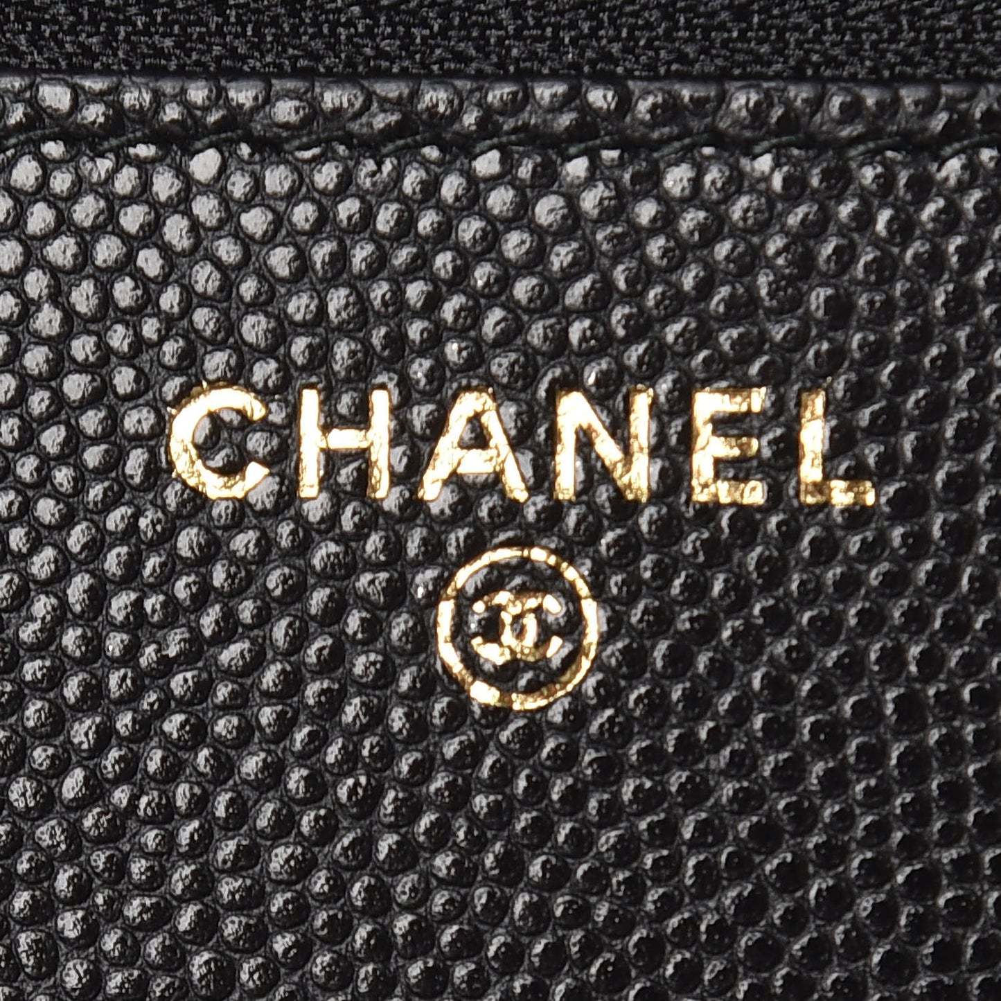 Caviar Quilted Golden Class Wallet On Chain WOC Black