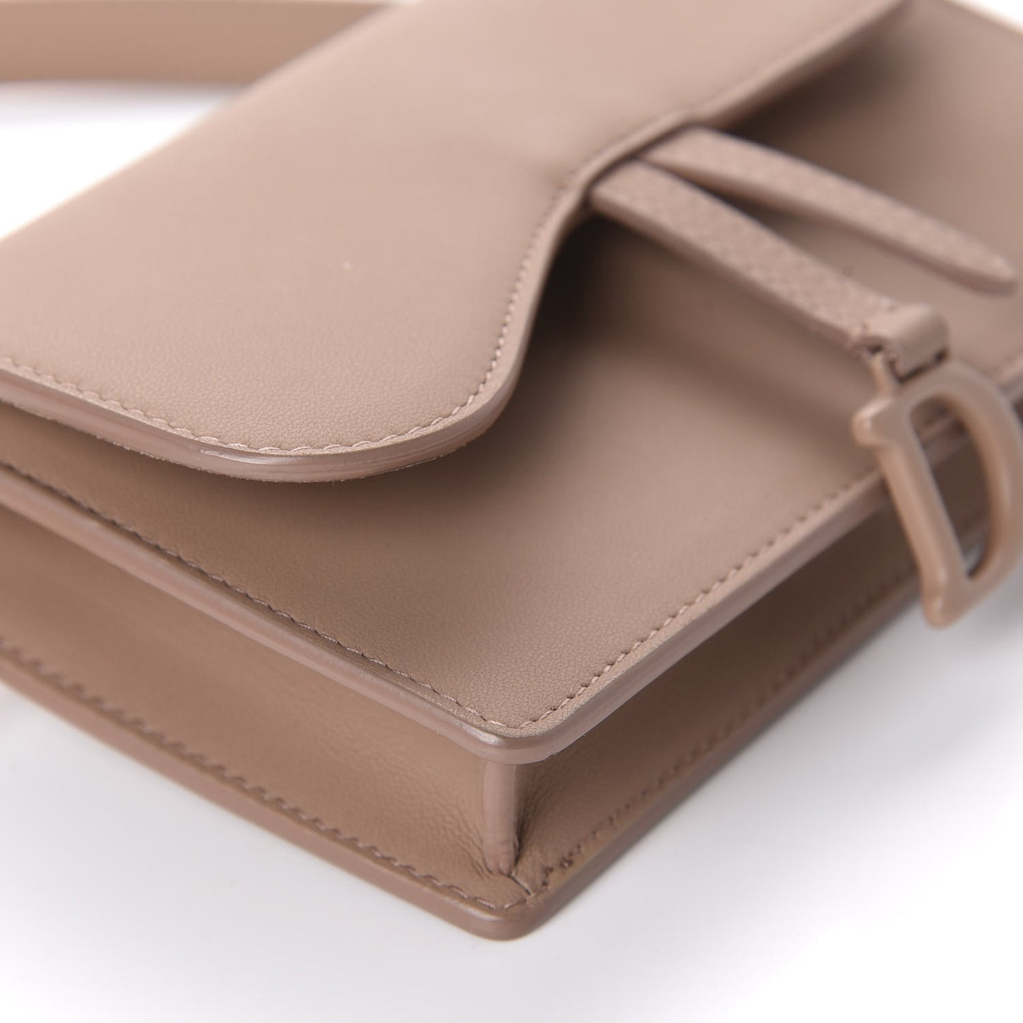 Ultra Matte Calfskin Saddle Belt Bag Rose Des Vents