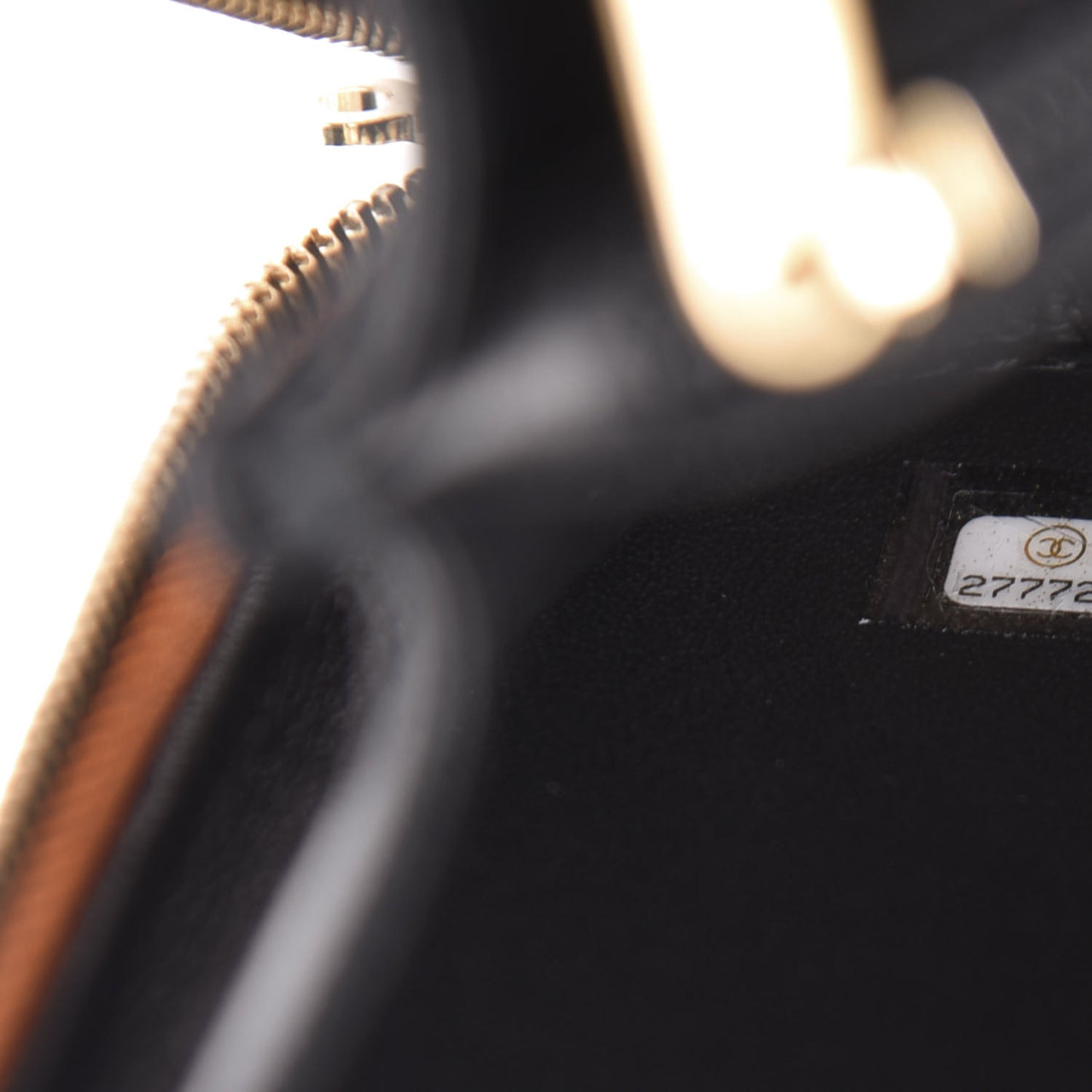 Caviar Quilted Medium CC Filigree Vanity Case Beige Black