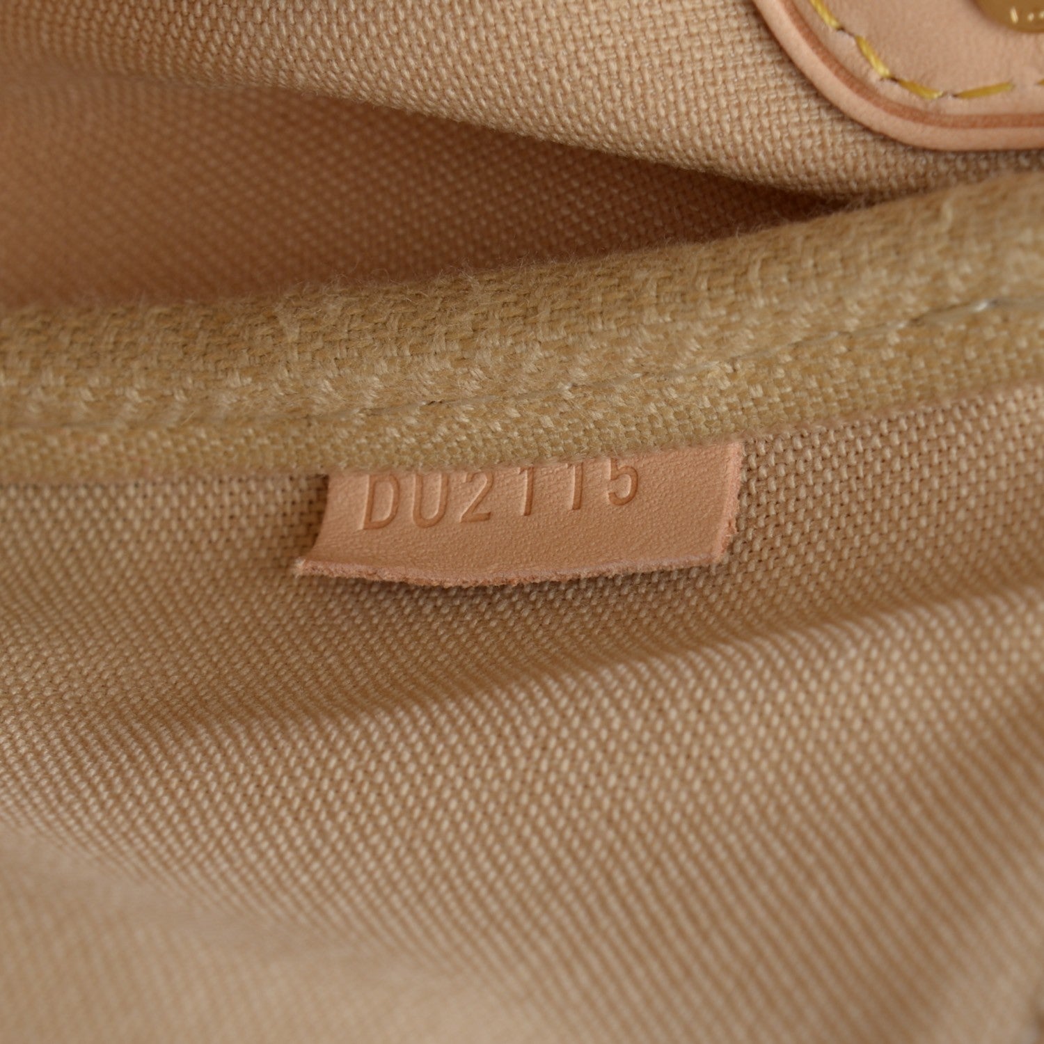 Louis Vuitton Damier Azur Favorite MM 6 of 7