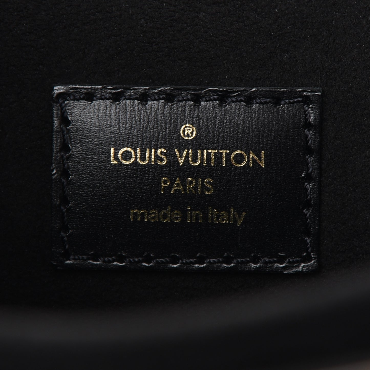 Reverse Monogram Pochette Metis