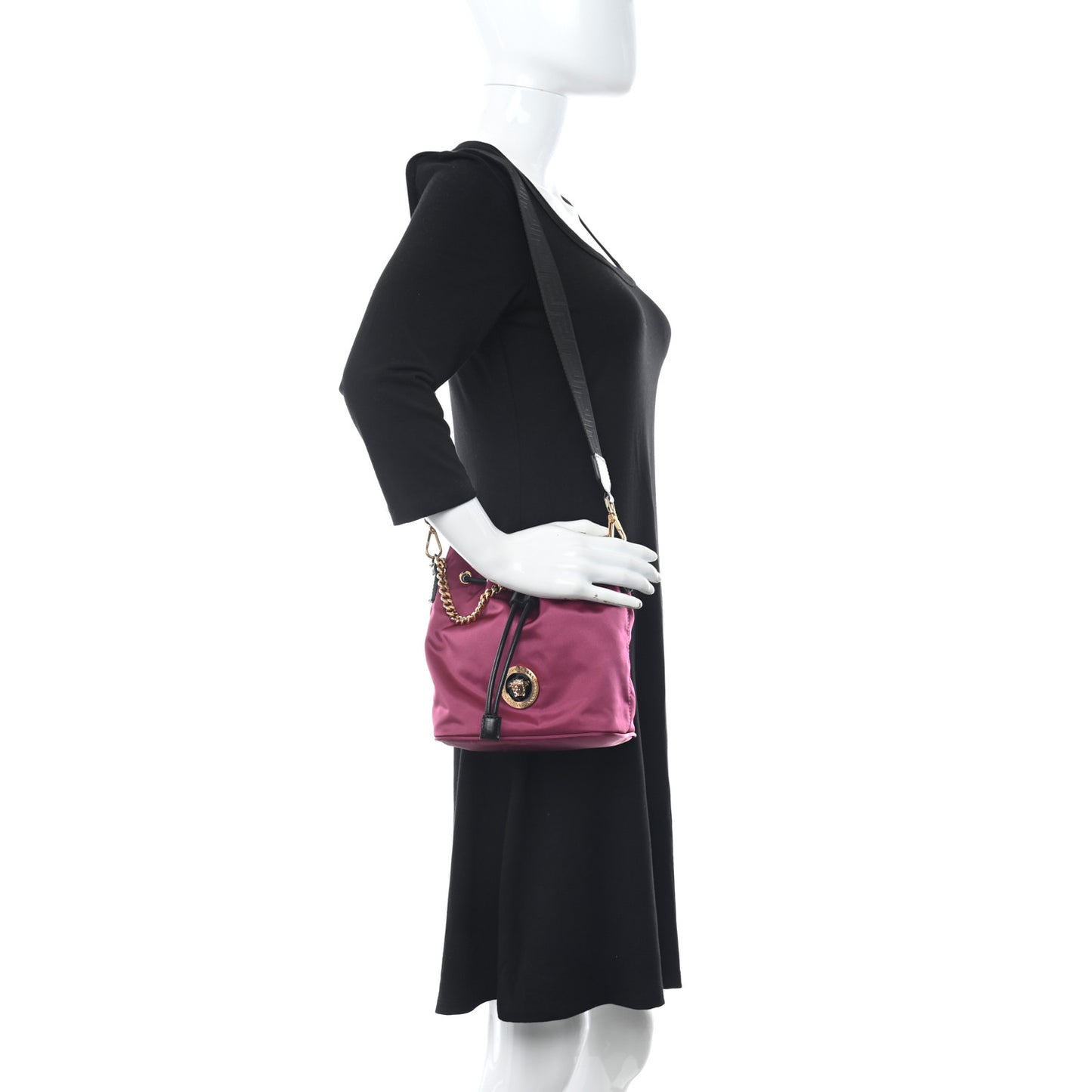 Nylon Medusa Bucket Bag Dahlia Black
