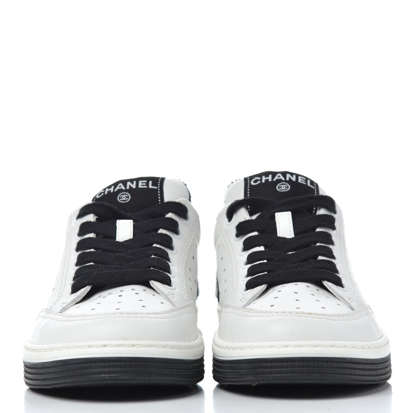 Calfskin Womens Logo Sneakers 35 Black White