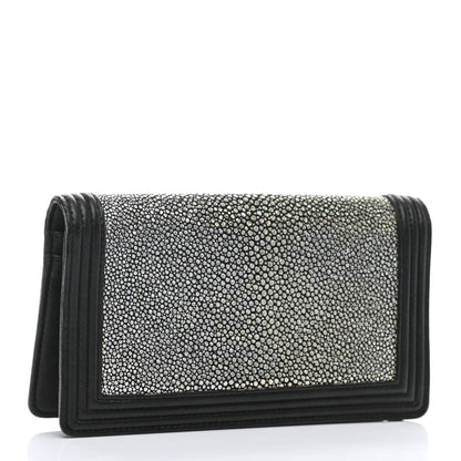Chanel Metallic Galuchat Stingray Lambskin Yen Wallet Silver Black 3 of 9
