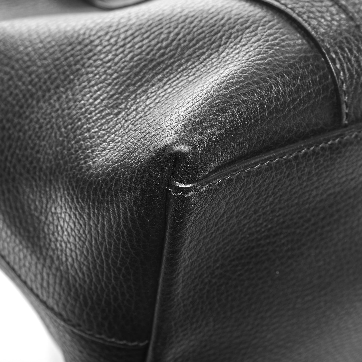 Pebbled Calfskin Medium GG Charm Dome Satchel Black