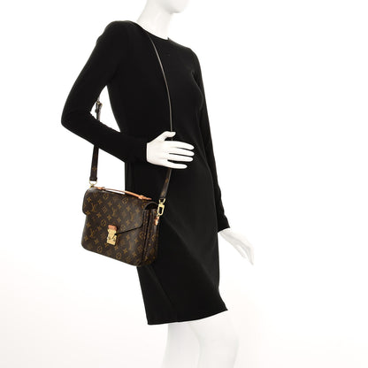 Louis Vuitton Monogram Pochette Metis 2 of 9