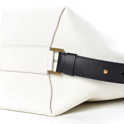 Givenchy Grained Calfskin Medium GV Bucket Bag White 6 of 8