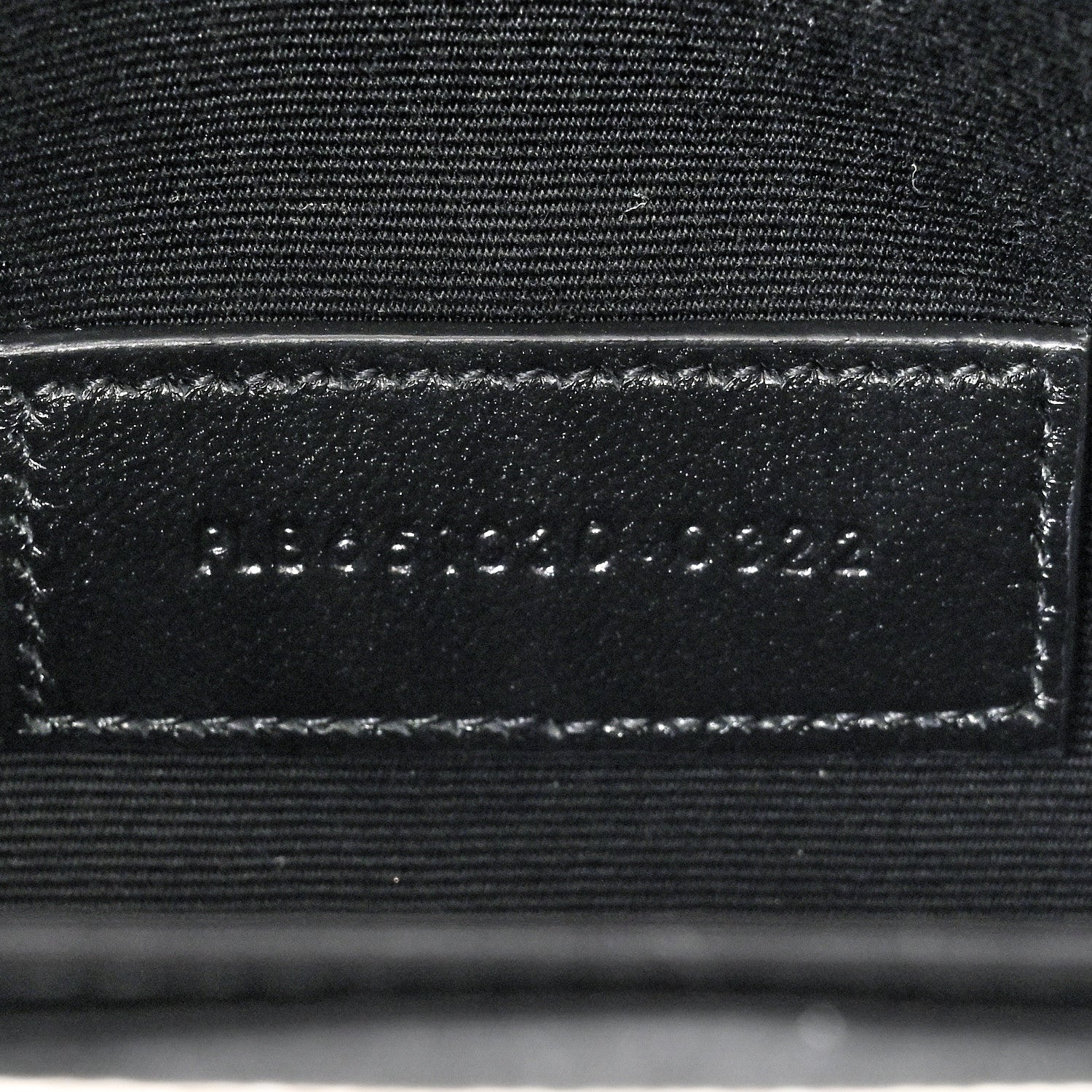 Saint Laurent Grain De Poudre Textured Mixed Matelasse Triquilt Monogram Clutch Blanc Vintage 7 of 8