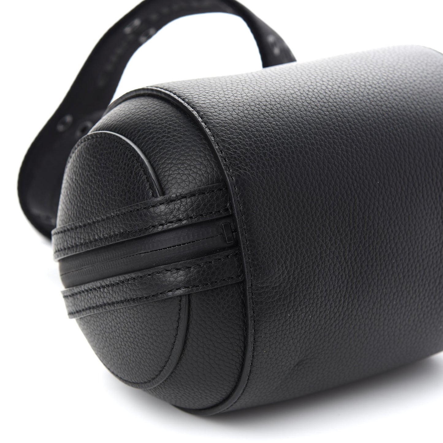 Grained Calfskin Safari Hard Roller Black