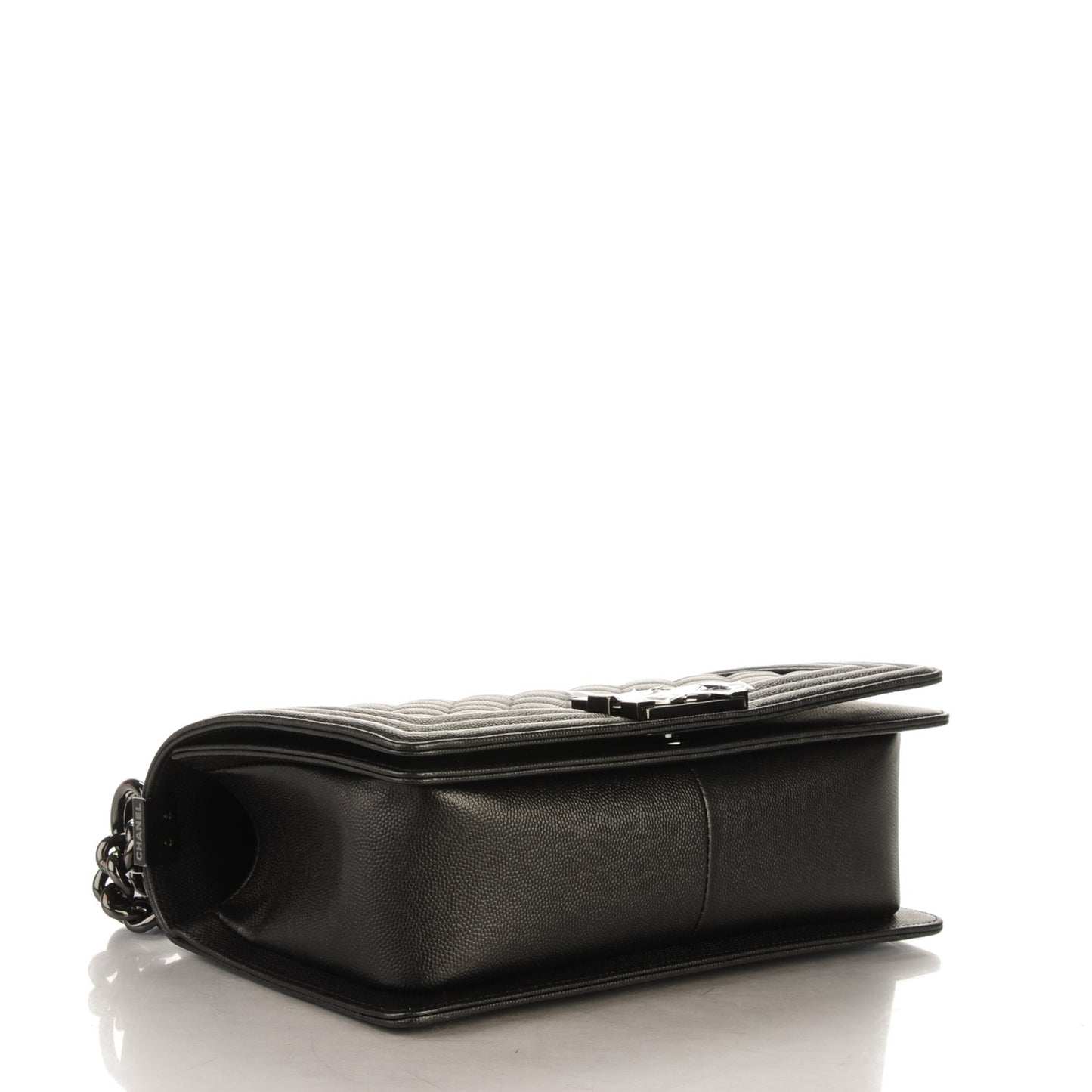 Caviar Quilted Medium Boy Flap So Black