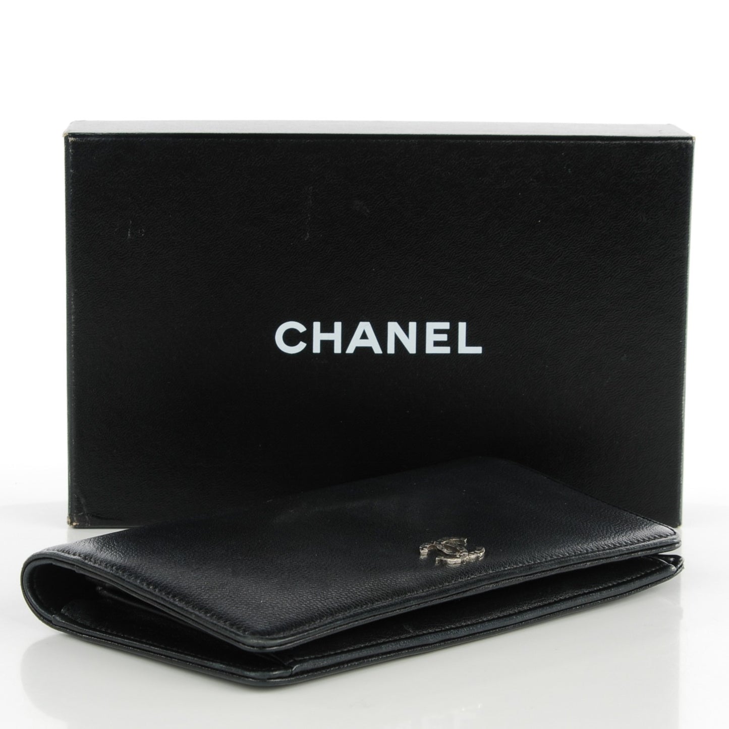 Caviar Sevruga Yen Wallet Black