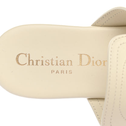 Christian Dior Calfskin 30 Montaigne Thong Sandals 35 White 7 of 9