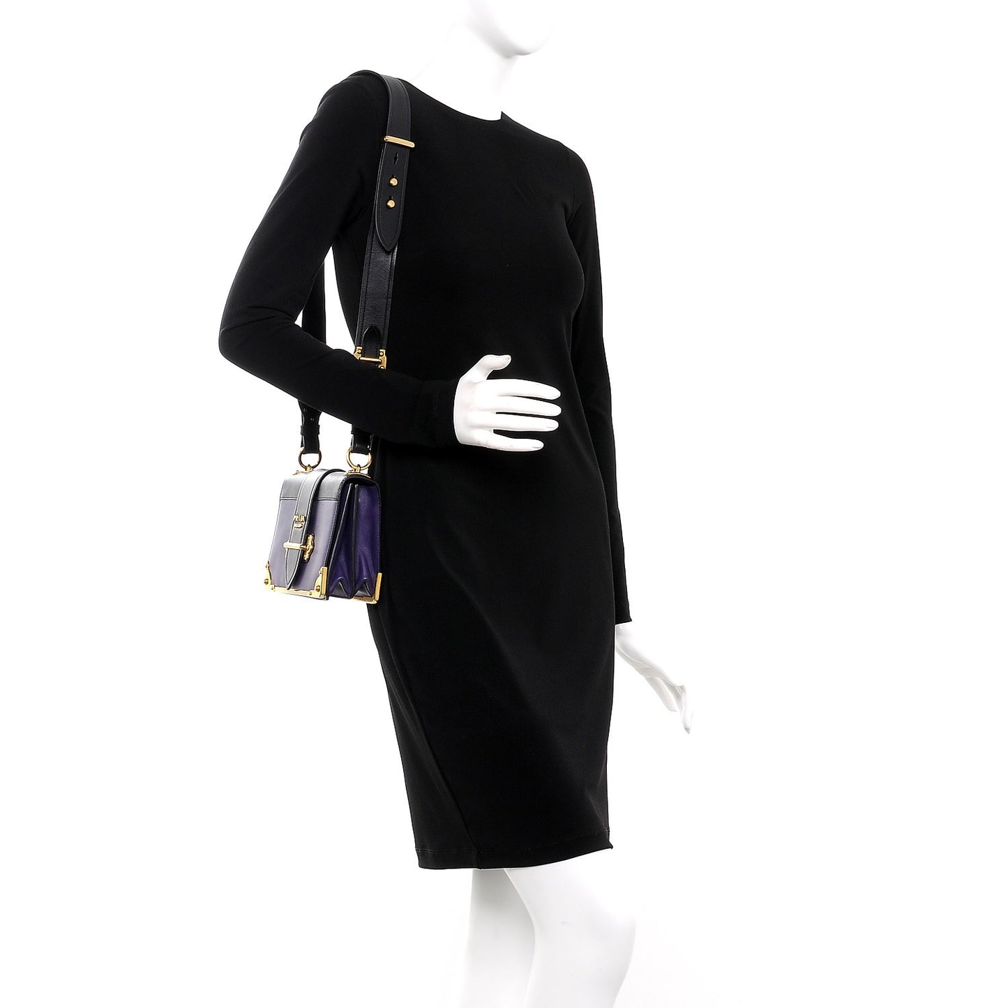 City Calf Saffiano Cahier Bag Viola Black