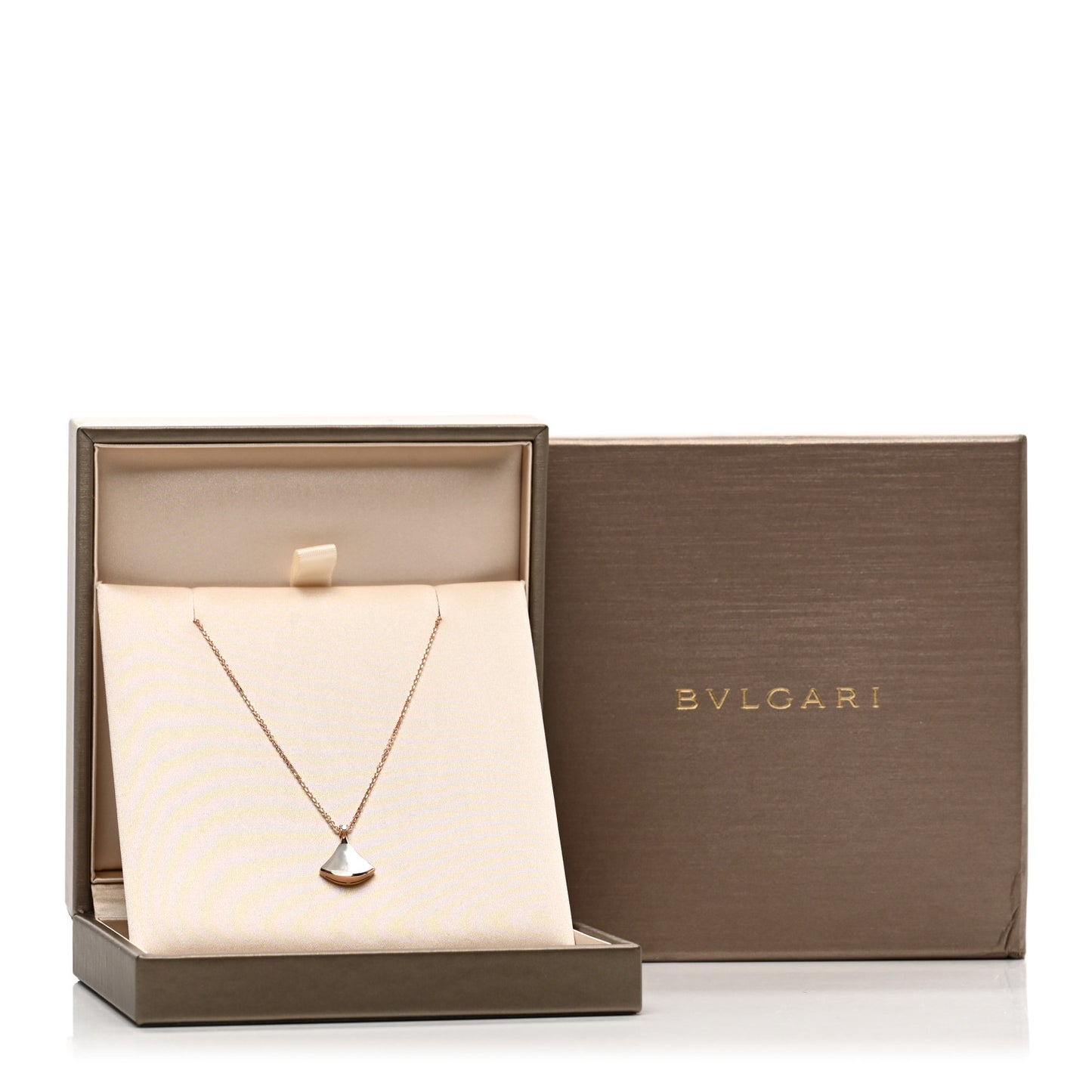 18K Rose Gold Diamond Mother of Pearl Small Divas' Dream Pendant Necklace