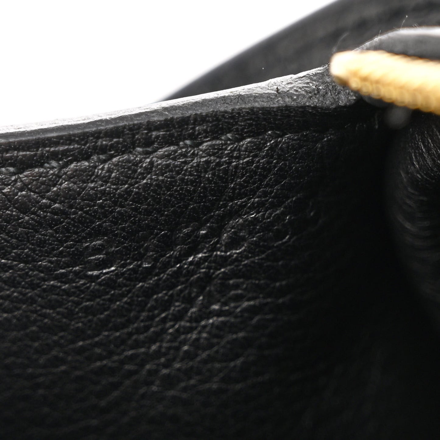 Taurillon Clemence Mini Lindy 20 Black