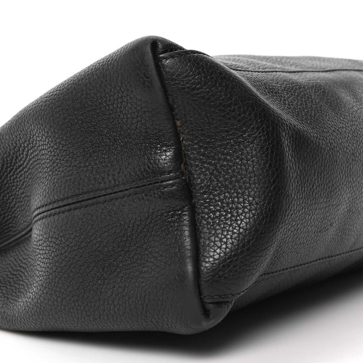 Pebbled Calfskin Medium Soho Chain Shoulder Bag Black