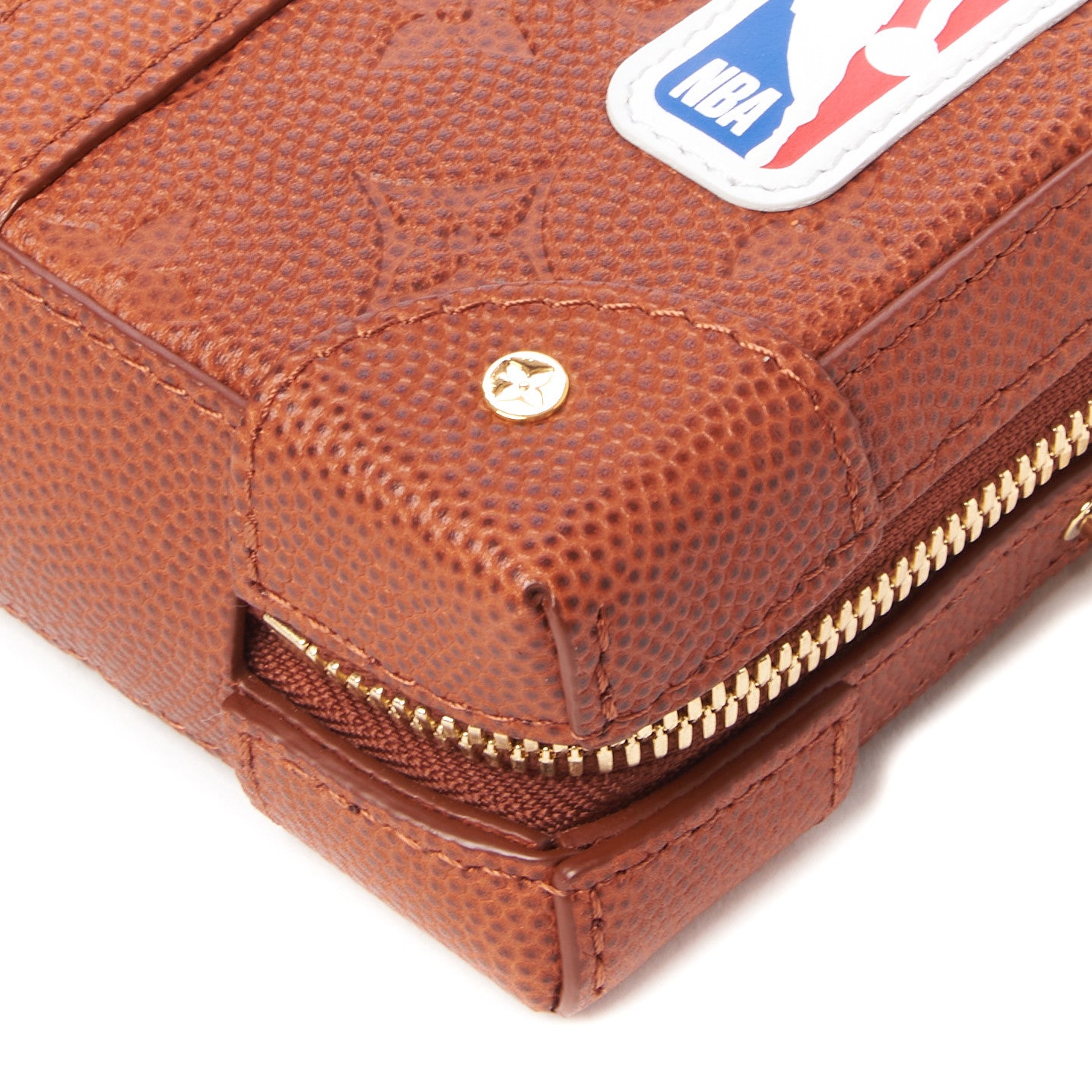 Louis Vuitton X NBA Monogram Embossed Ball Grain Cowhide Soft Trunk Wallet Brown 4 of 7