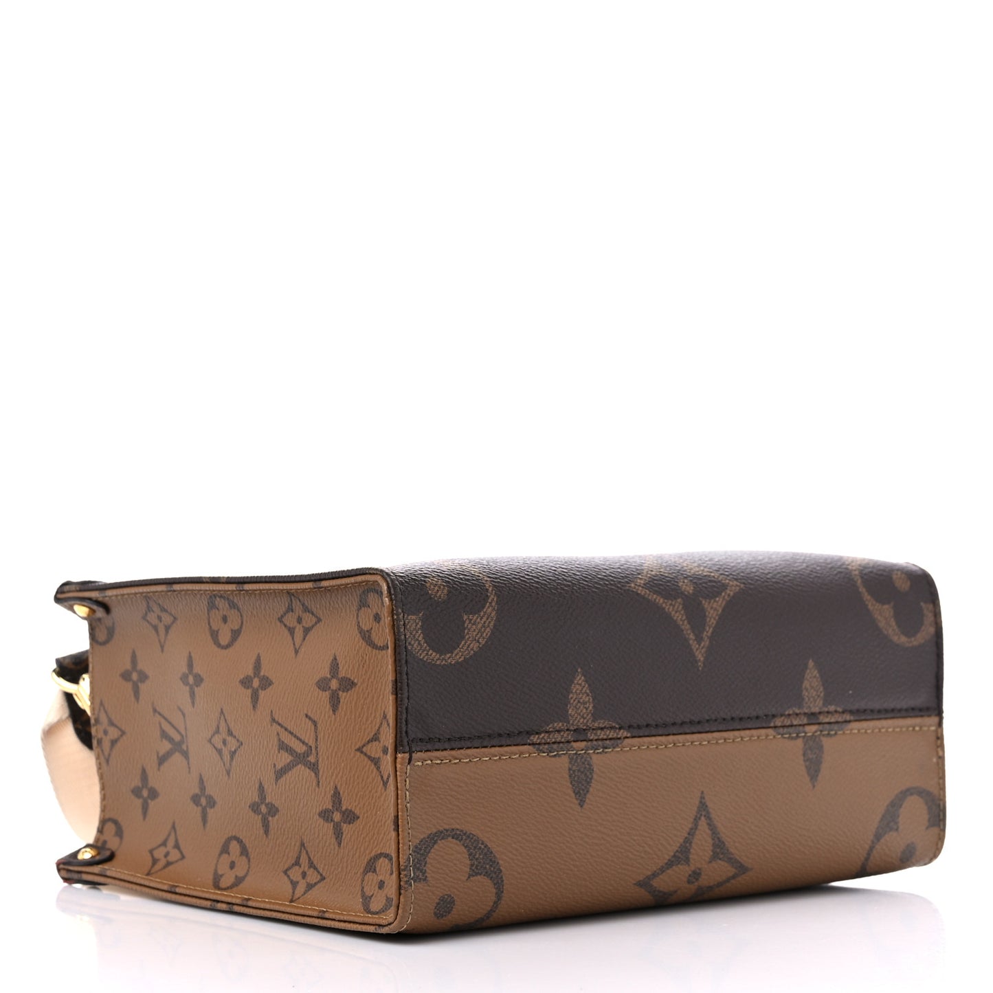 Reverse Monogram Giant Onthego PM