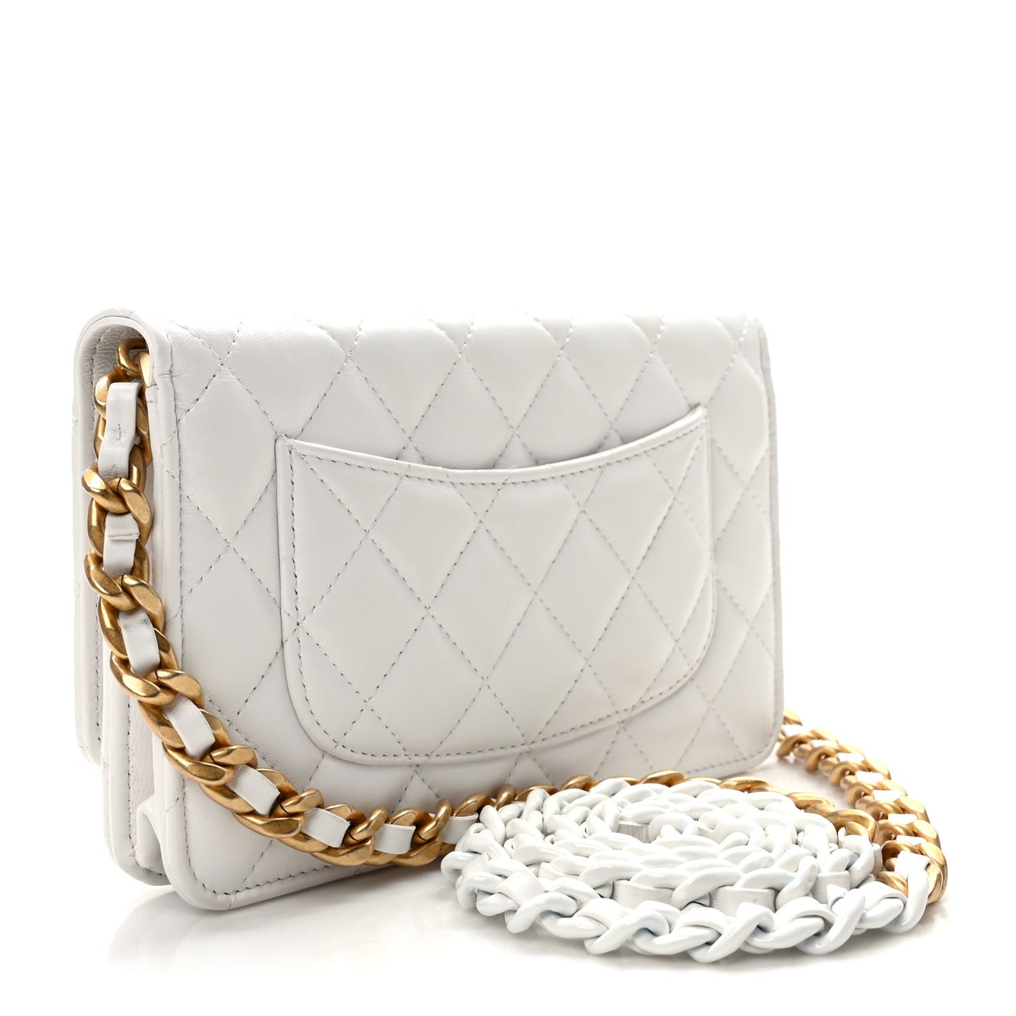 Lambskin Resin Quilted Wallet On Chain WOC White