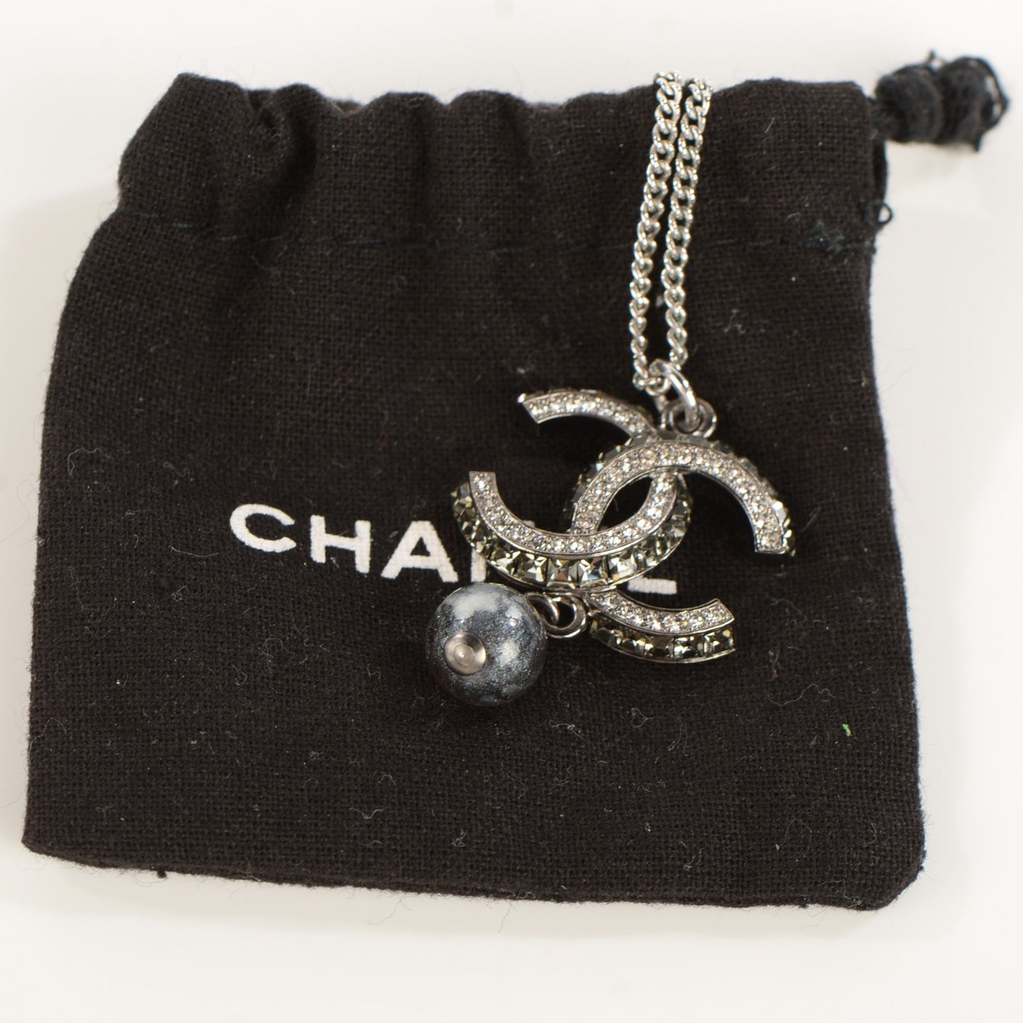Pearl Crystal CC Necklace Silver