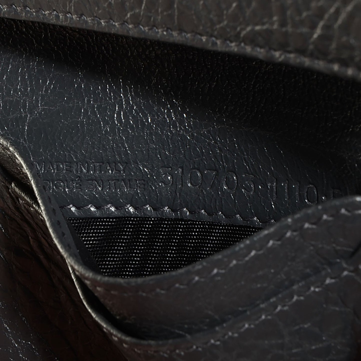 Agneau Classic Hardware Card Case Gris Fossile