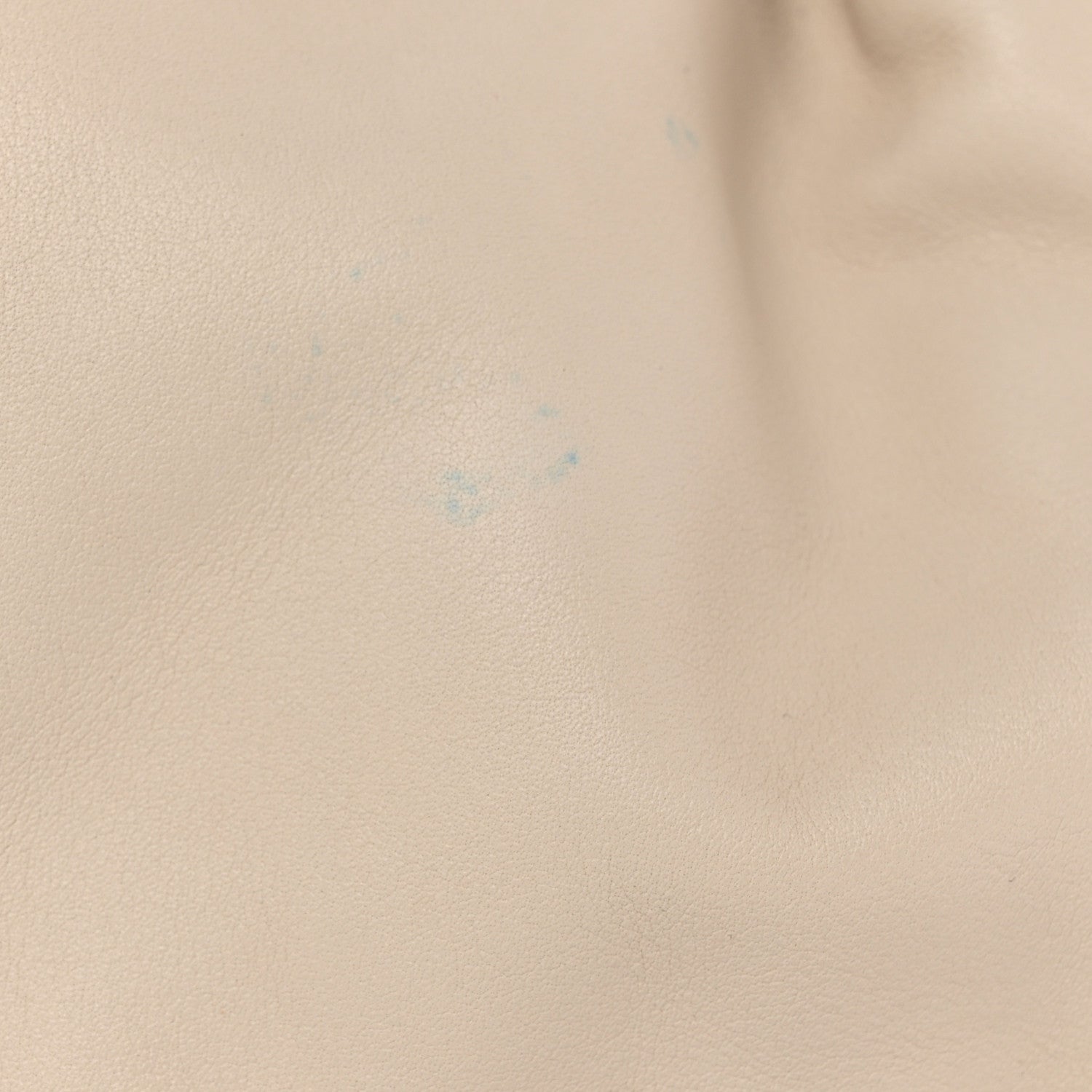 Bottega Veneta Smooth Butter Calf The Pouch Oversized Clutch Plaster 11 of 11