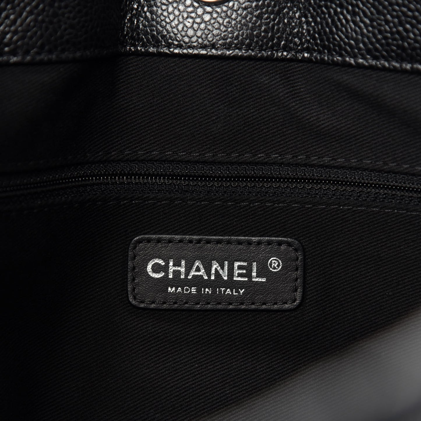 Caviar Quilted CC Timeless Soft Tote Black