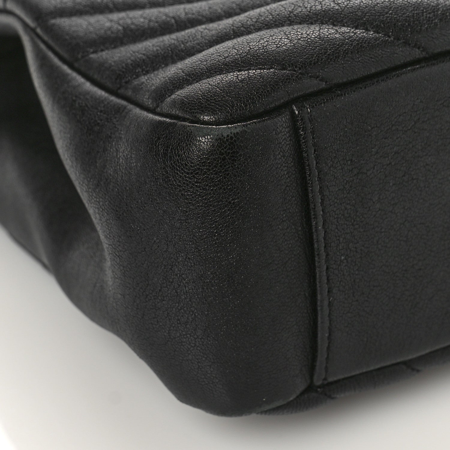 Saint Laurent Sheepskin Matelasse Chevron Monogram Monochrome Large College Satchel Black 8 of 12
