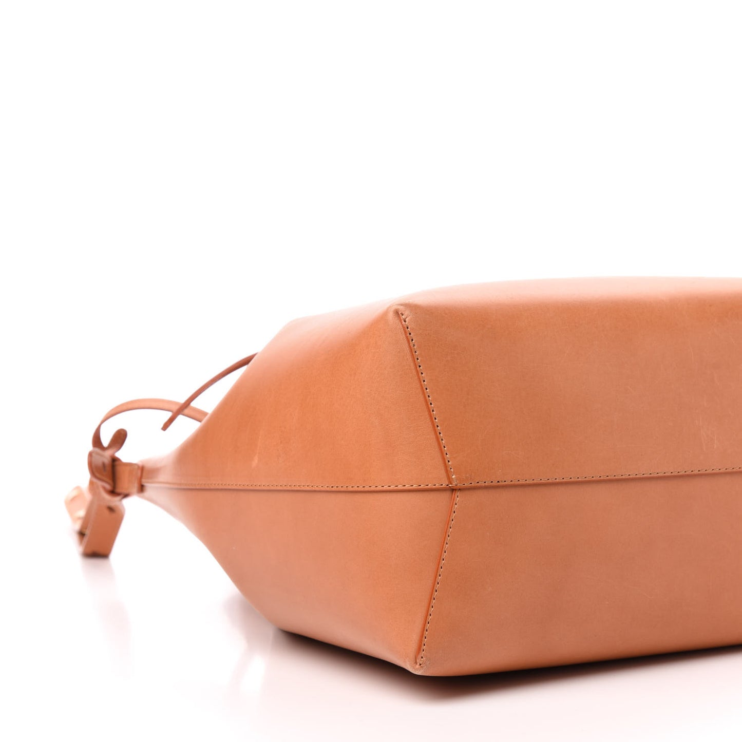 Calfskin Bucket Bag Cammello Rosa
