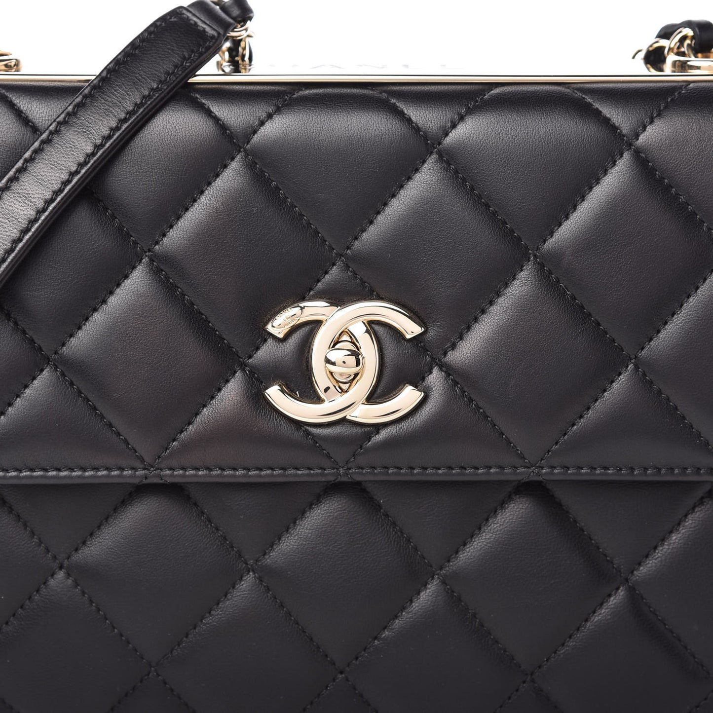 Lambskin Quilted Medium Trendy CC Flap Black